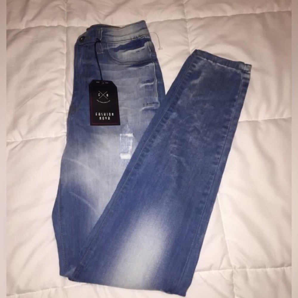 Skinny jeans